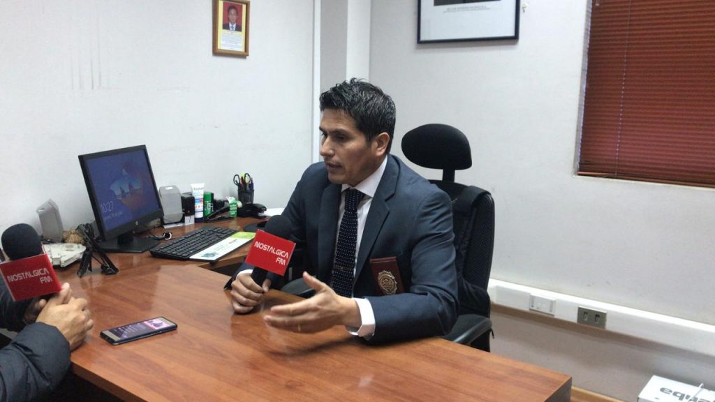 Nostálgica conversó con el jefe de la Brigada de Homicidios de PDI