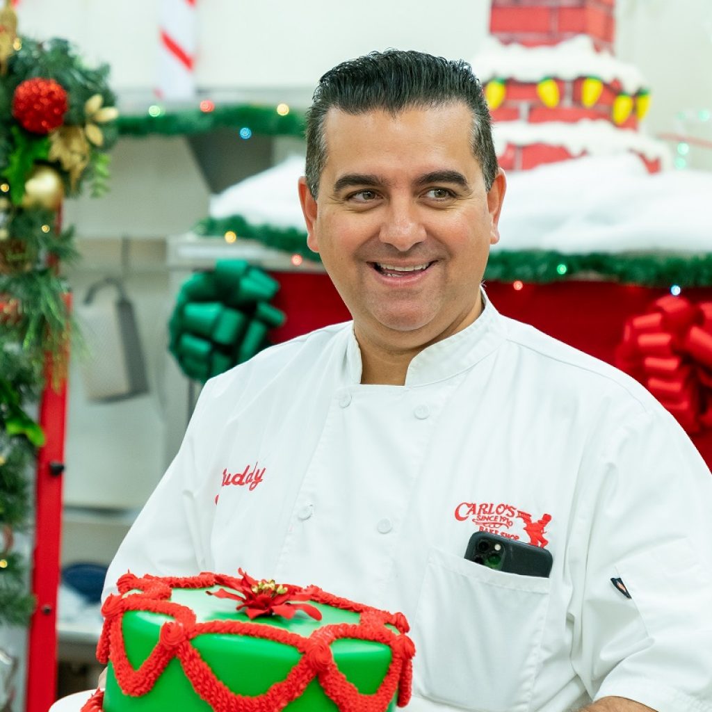 BUDDY VALASTRO COMPITE CONTRA EXPERTOS DE LAS MANUALIDADES EN LA NUEVA  SERIE BUDDY VS. LA NAVIDAD – NOSTÁLGICA FM