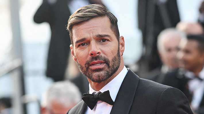 Ricky Martin fue acusado de violencia doméstica y se dictó una orden de  restricción en su contra – NOSTÁLGICA FM